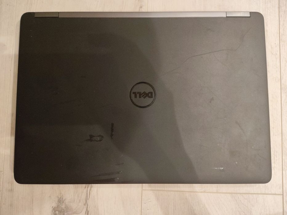 Sprzedam laptop Dell