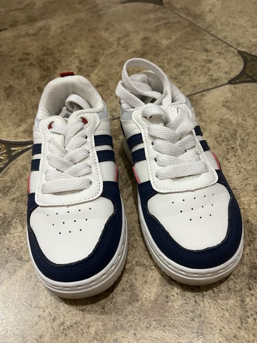 Продам взуття дитяче