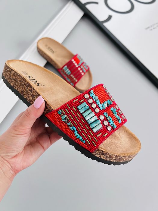 39 Sklep Nowe klapki damskie z koralikami 8097 red