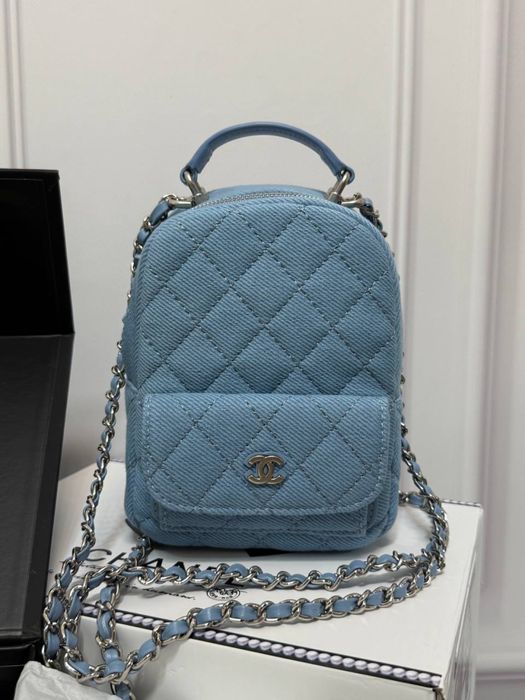 Рюкзак chanel різні