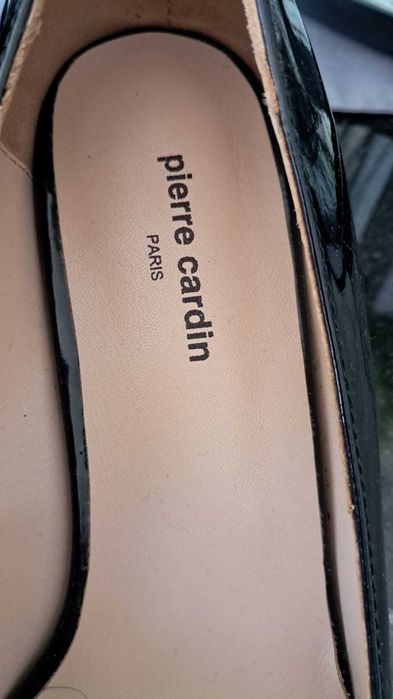 Pierre Cardin czółenka  granatowe  kamienie perły  eleganckie