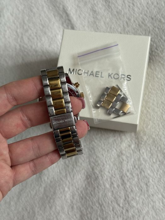 Женские часу michael kors