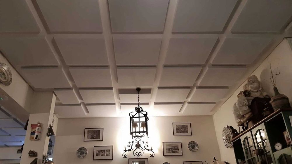 Isolamento, Condicionamento Acústico e de Vibrações - Auditórios, etc.