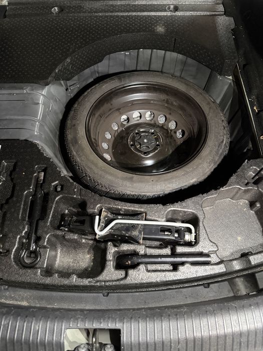 Kit Completo Roda suplente Renault