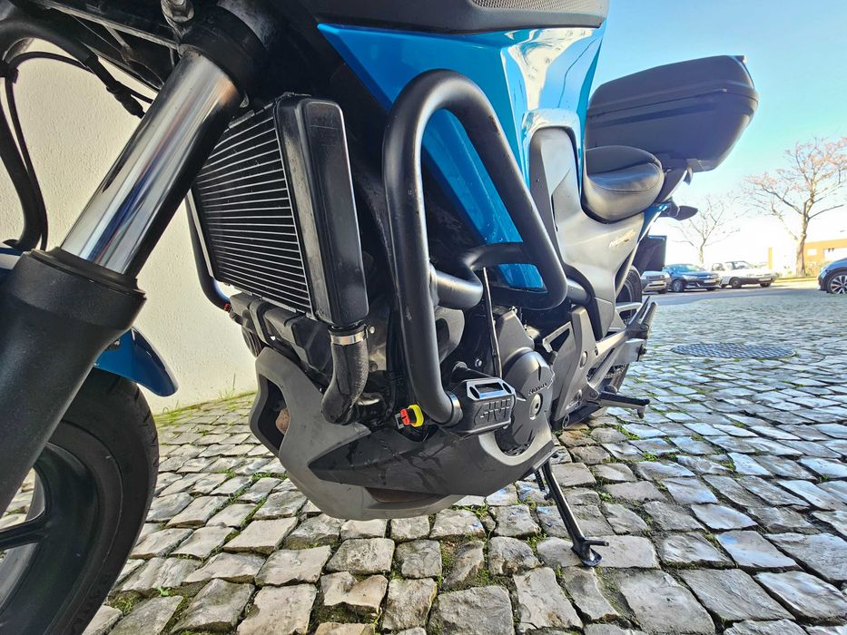Honda NC750x DCT com 37.800 kms, 18 meses de garantia, Rebaixada