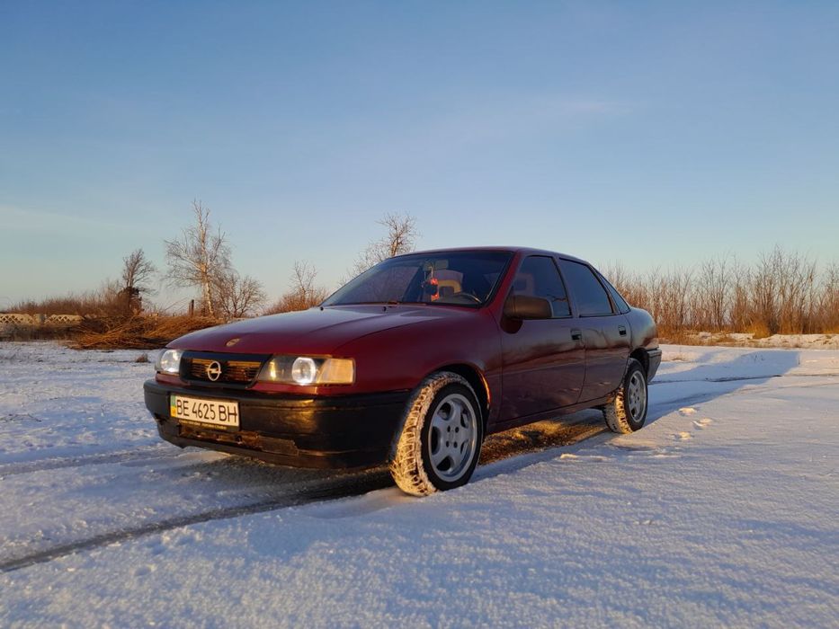 Опель вектра а 2.0 бензин