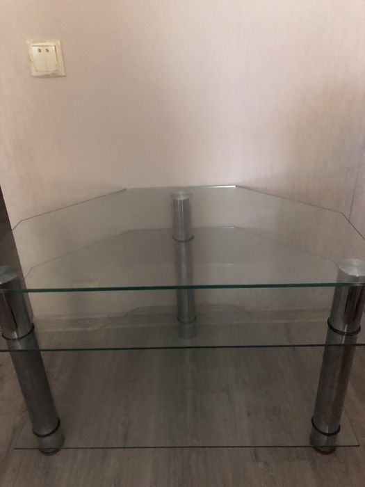 Продам тумбочку