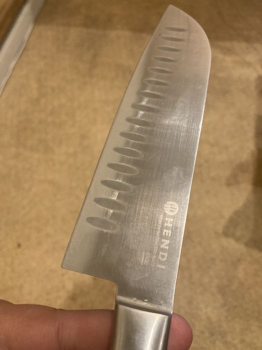 Нож профессиональный HENDI