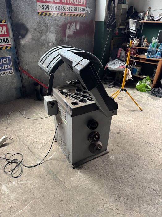 Wyważarka do kół ATH-530