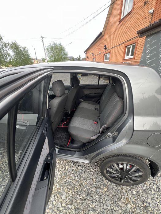 Hyundai Getz не фарбований