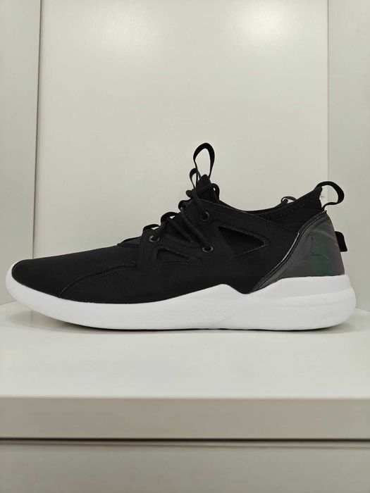 Кросівки для тренажерного залу Reebok Cardio Motion, р.42,5