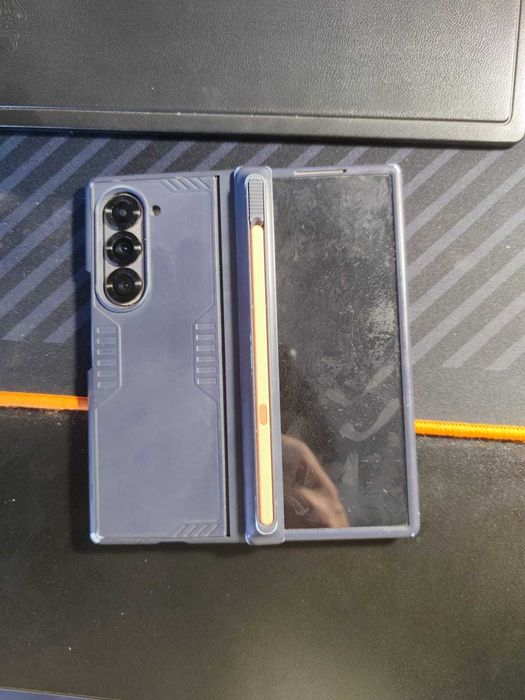 Vendo Samsung fold Z6 512GB com capa e caneta original