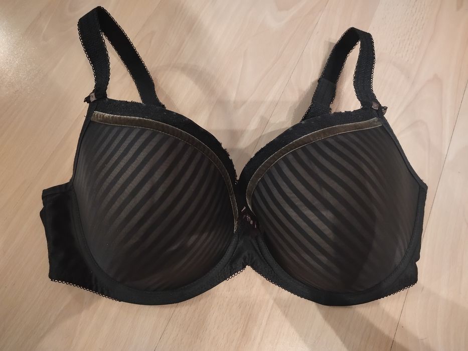 Ładny Duży Biustonosz markowy FREYA usztywniany F 80 stan idealny