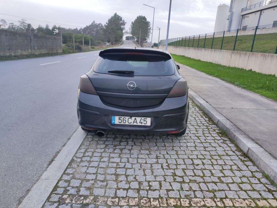 Opel Astra H GTC 5 Lugares diesel