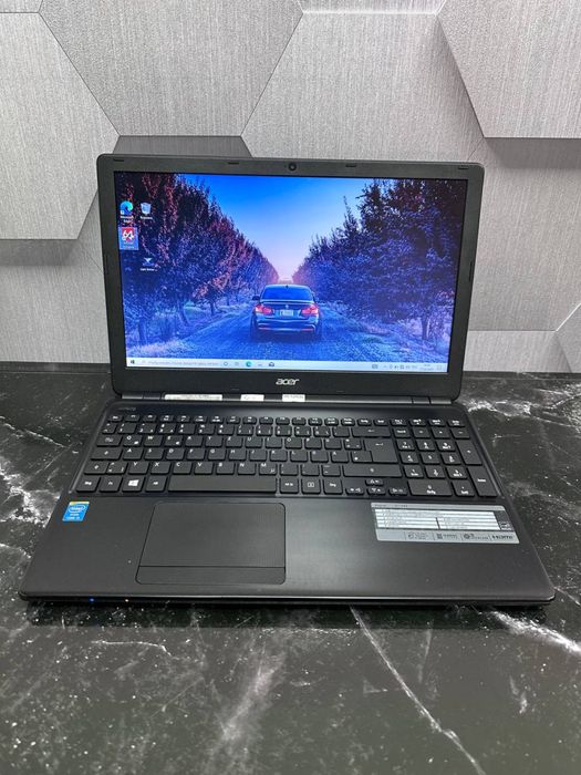 Ноутбук Acer Aspire Е1-572
