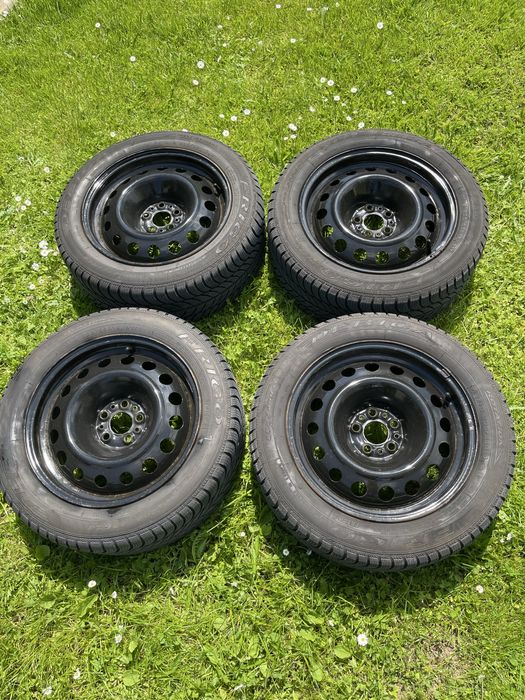 Felgi stalowe z oponami 205 55 r16 Fiat Tipo II 4 sztuki