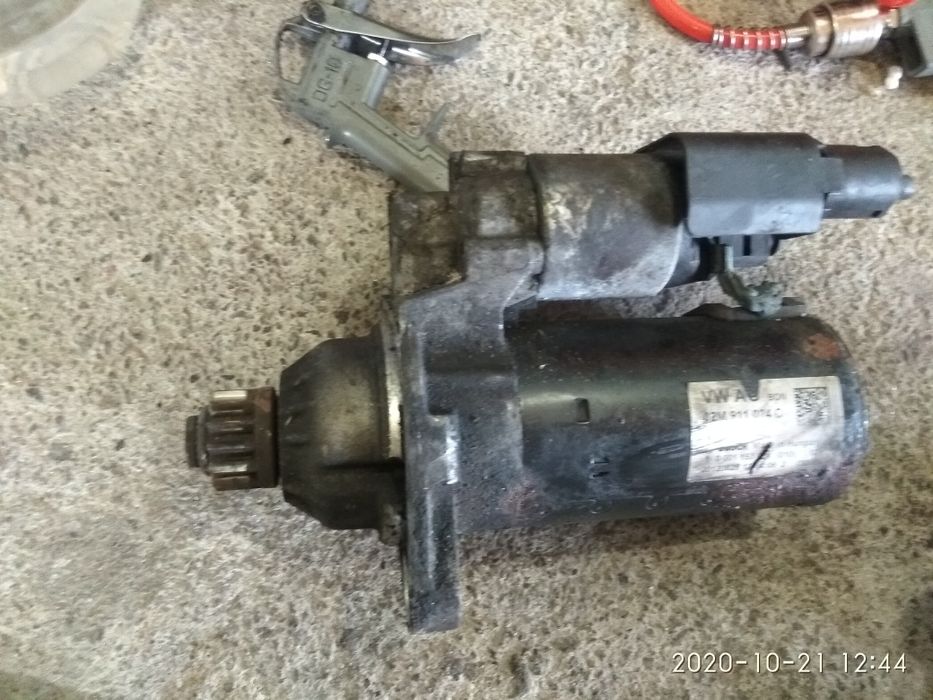 Стартер VW Volkswagen Шкода Гольф Bora Skoda Sharan Caddy Touran Fabia