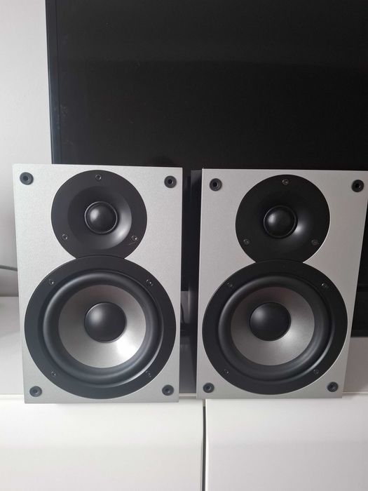 Grundig m2300 kolumny