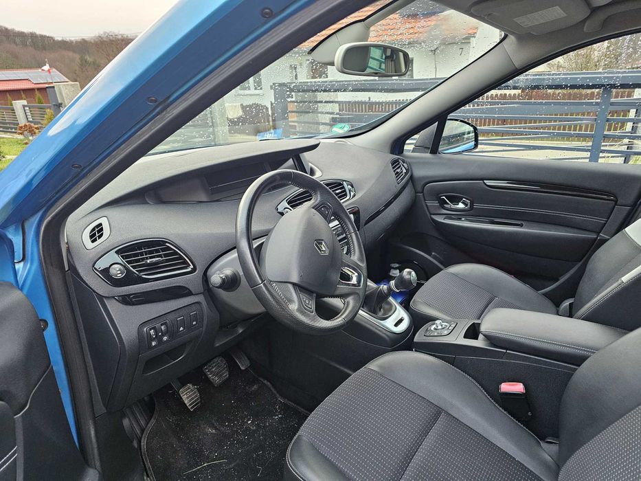 Renault Scenik 1.2 TCE 120tyś przebieg Uszkodzony