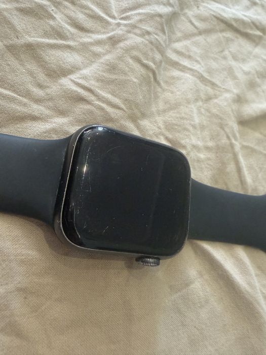 Zegarek apple watch SE