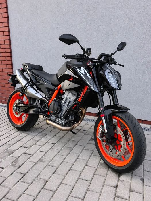 KTM