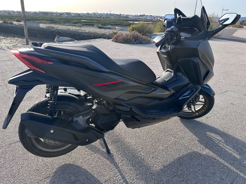 Honda Forza 125 Special Edition (2025). Garantia.