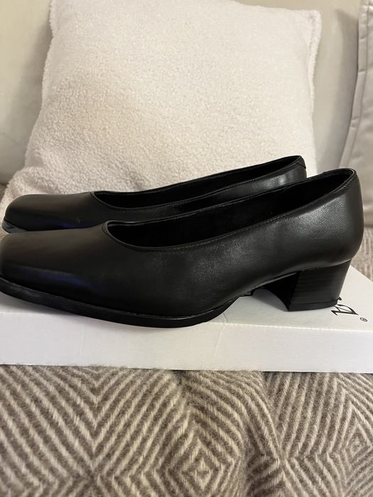 Sapatos académicos em pele 37