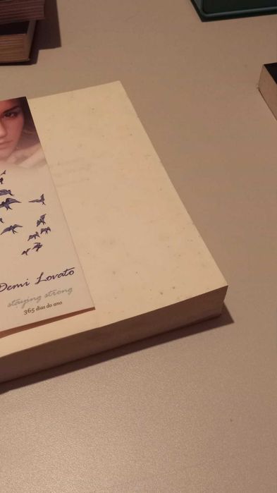 Livros variados NEGOCIÁVEL