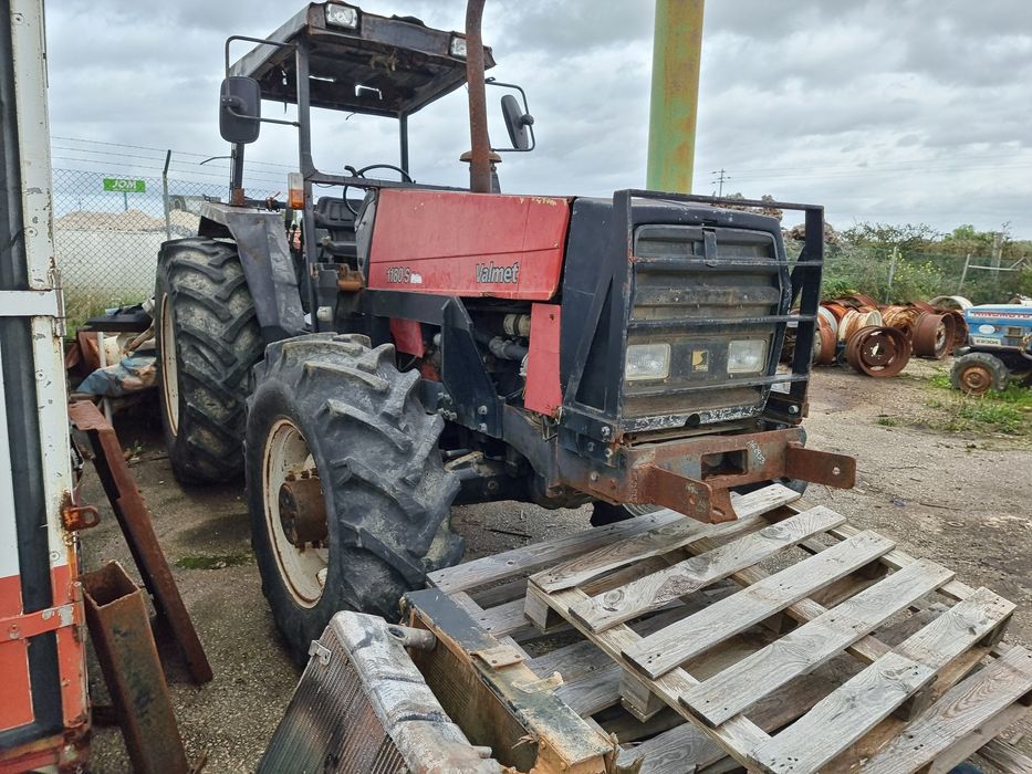 Trator Valmet 1180 para peças