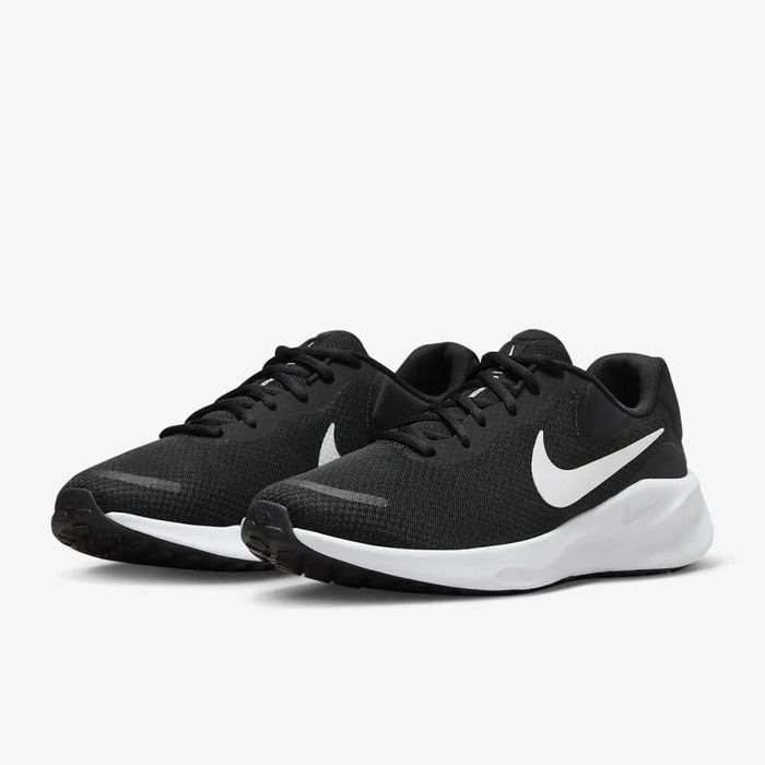 Кросівки NIKE REVOLUTION 7. Розмір 46