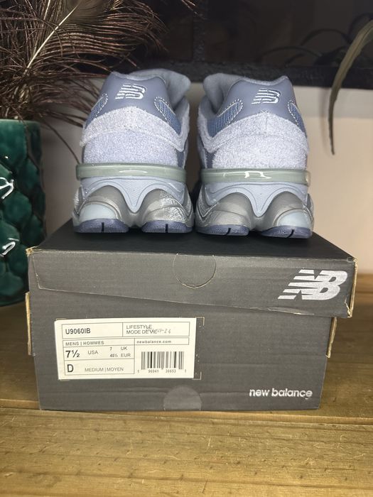 New balance 9060