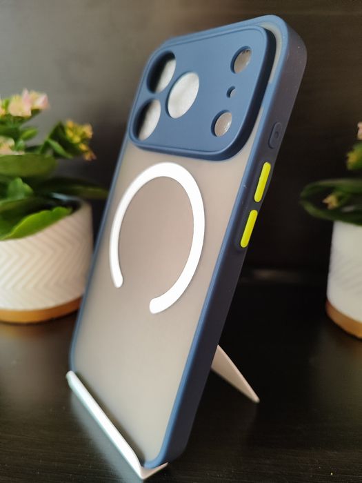 Stylowe etui z MagSafe (Navy Blue) iPhone 17 pro