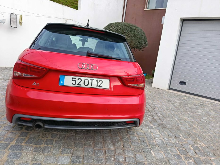 Audi A1 s line bom estado