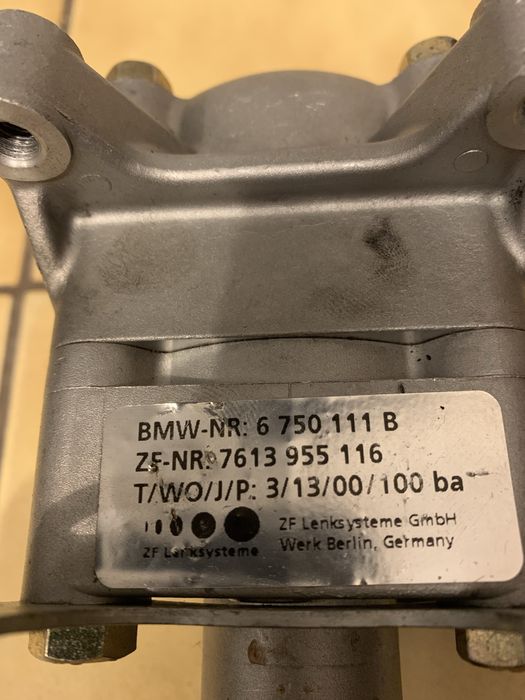 NOWA pompa wspomagania BMW e46 oryginał
