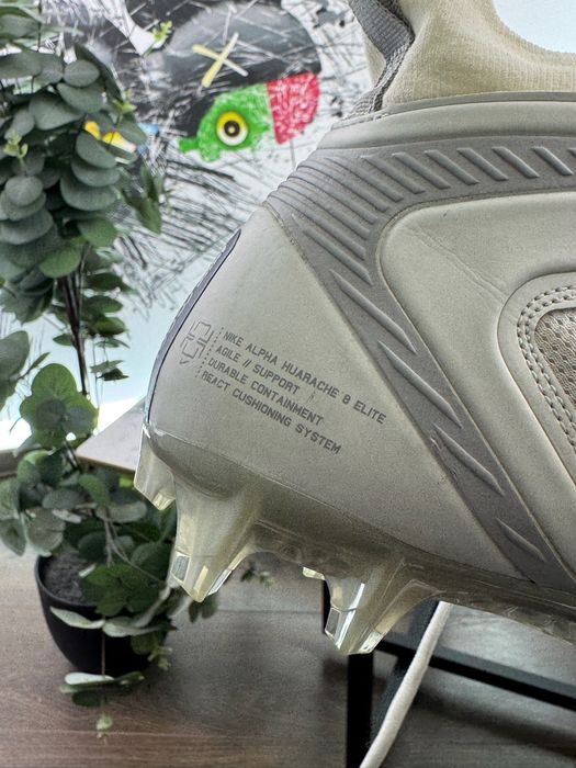 Бутси копочки Nike Alpha Huarache 8 Elite 41 розмір Е12073