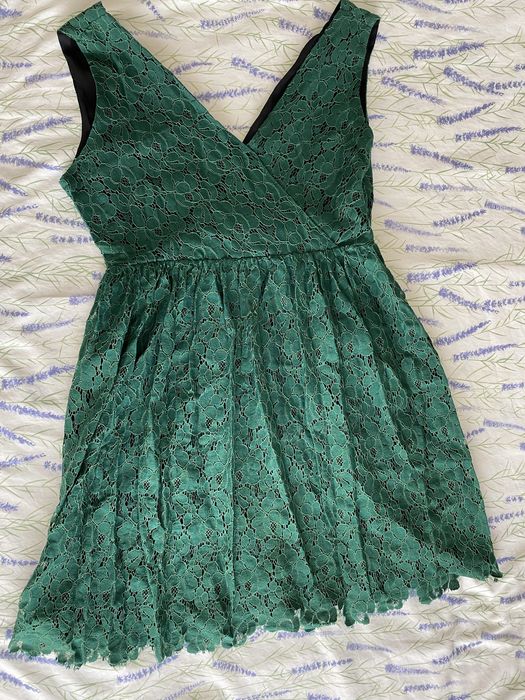 Vestido renda verde Zara