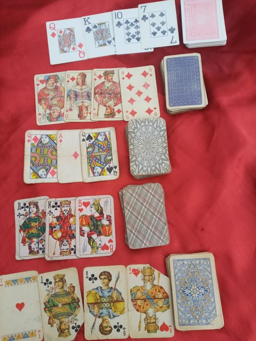 Карты игральные ,разные