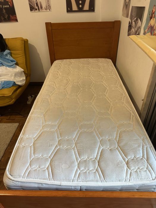 Cama solteiro com colchao e estrado