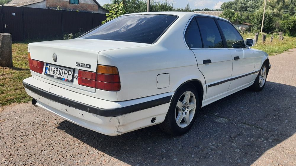 Продам BMW e34 m50b20 строкер