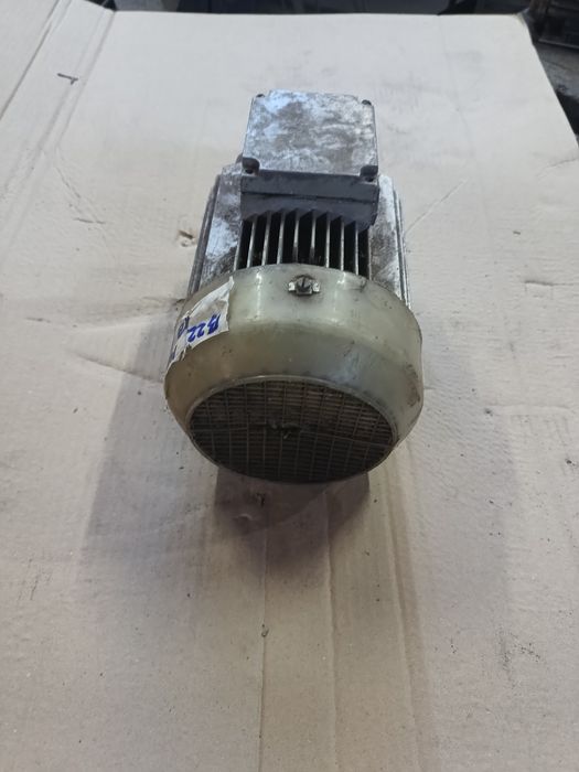 Електродвигуни робочі