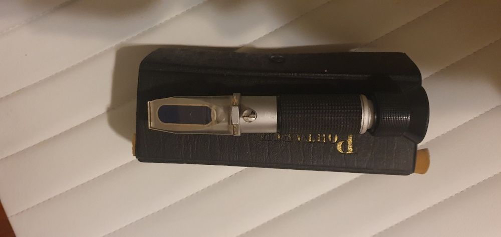 Refractómetro, Medidor de grau Brix.