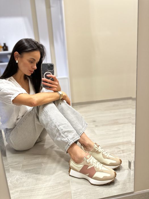 Оригінальній кросівки New Balance WS327NKA