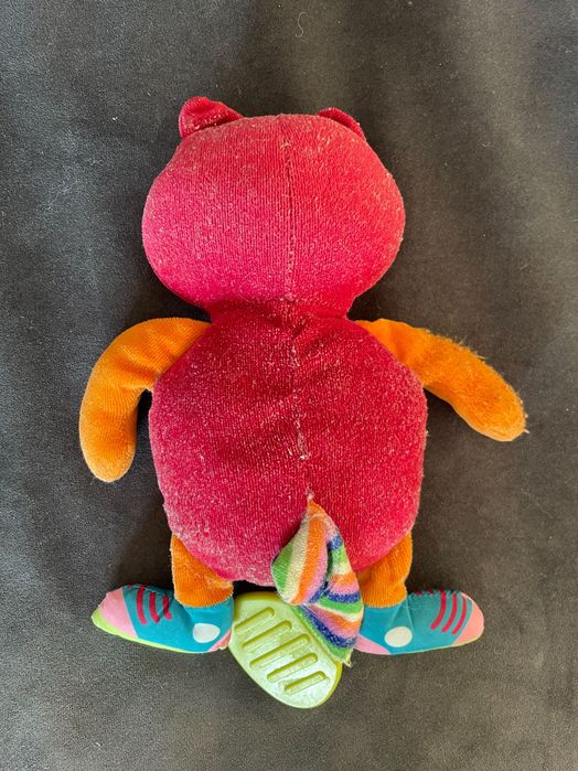 Fisher Price Moulin Roty Ooops małpka interaktywna miś kot