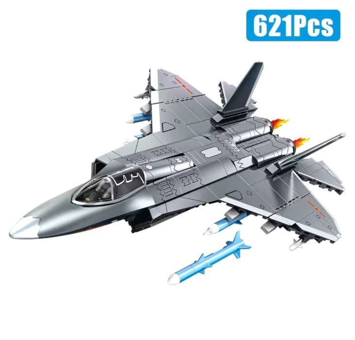 Конструктор Lego военный самолёт 621 блоков Лего