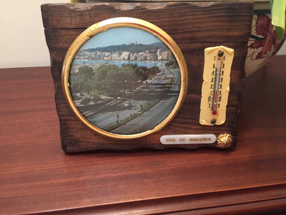 Termómetro de parede, recordação de Mallorca anos 70