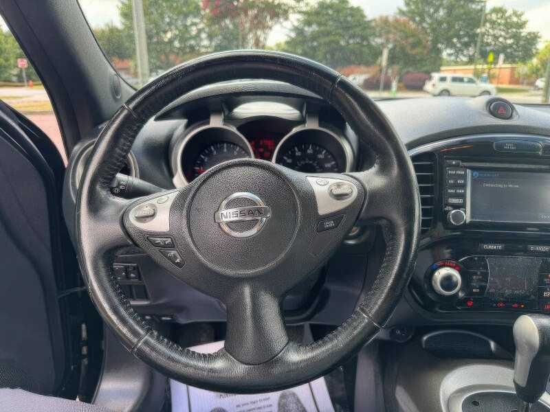 2015 Nissan JUKE SL