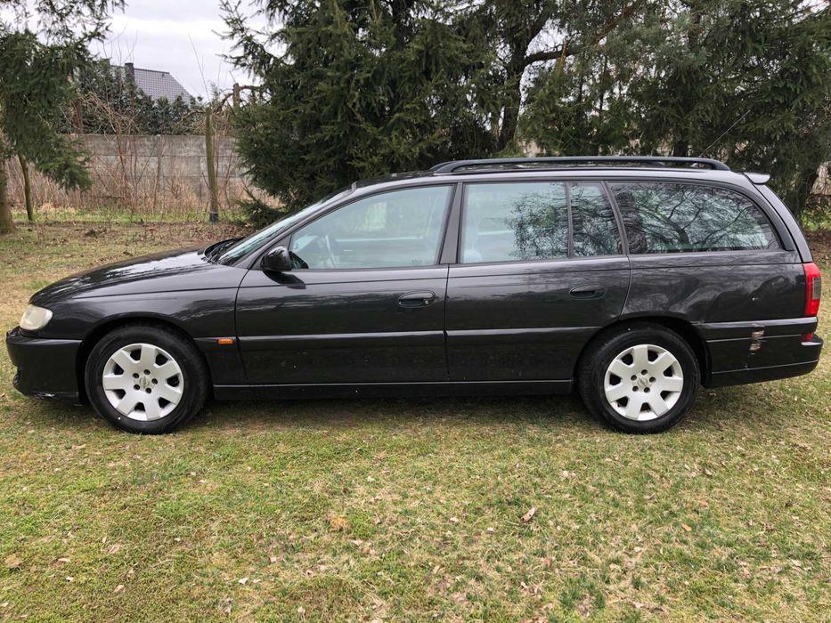 Opel omega 2.5 DTI i 2.2 16v Fl kombi sedan części