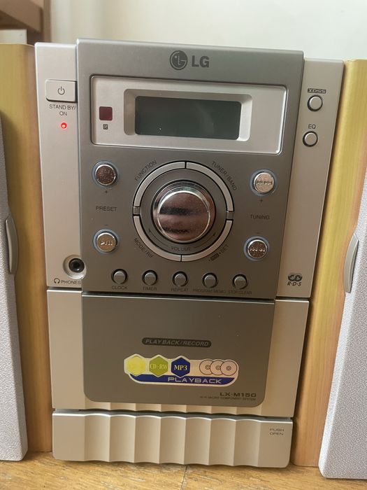 Aparelhagem Micro Hi-Fi LG LX-M150D com AUX + Rádio + Comando Original
