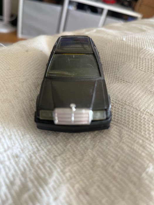 Caro miniature Mercedes Solido