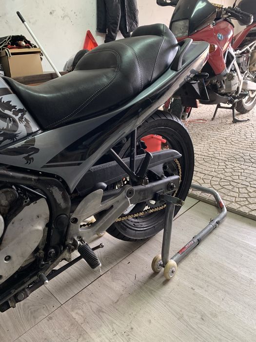 Yamaha XJ600 Diversion com problema no motor